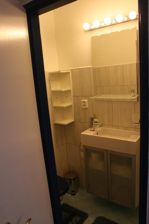 Hostal Boathouse Praga